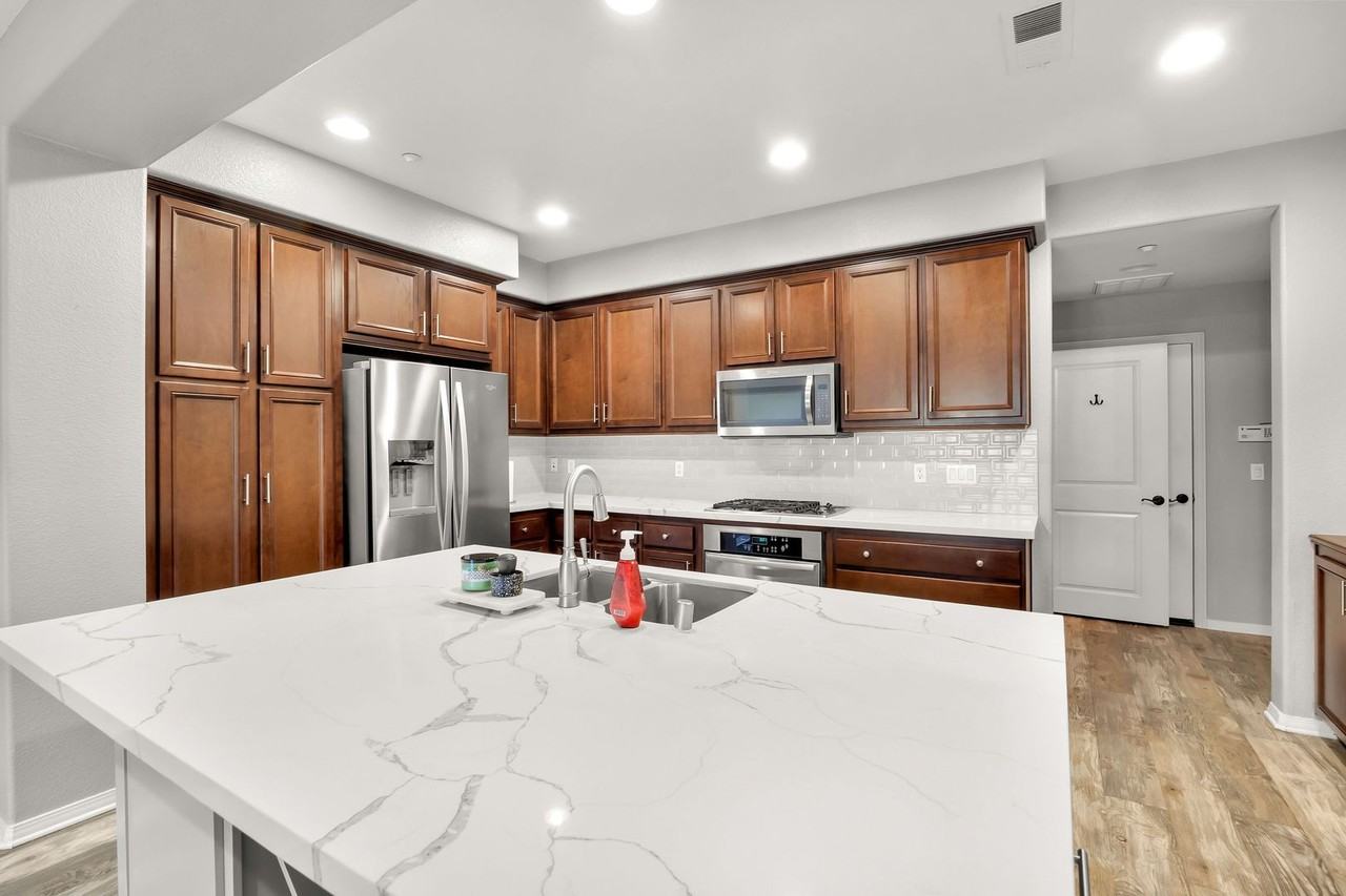 2221 Capistrano Way #3 - Photo 5 of 20