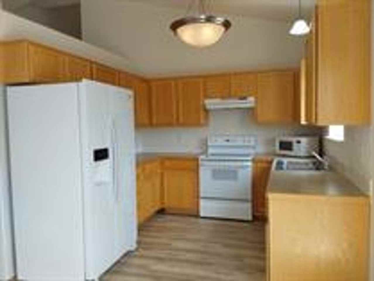 3030 45th Ave - Photo 4 of 34