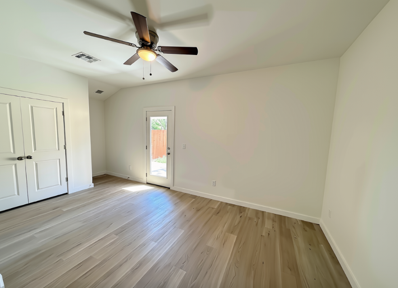 324 Nw 122nd St #2 - Photo 2 of 16