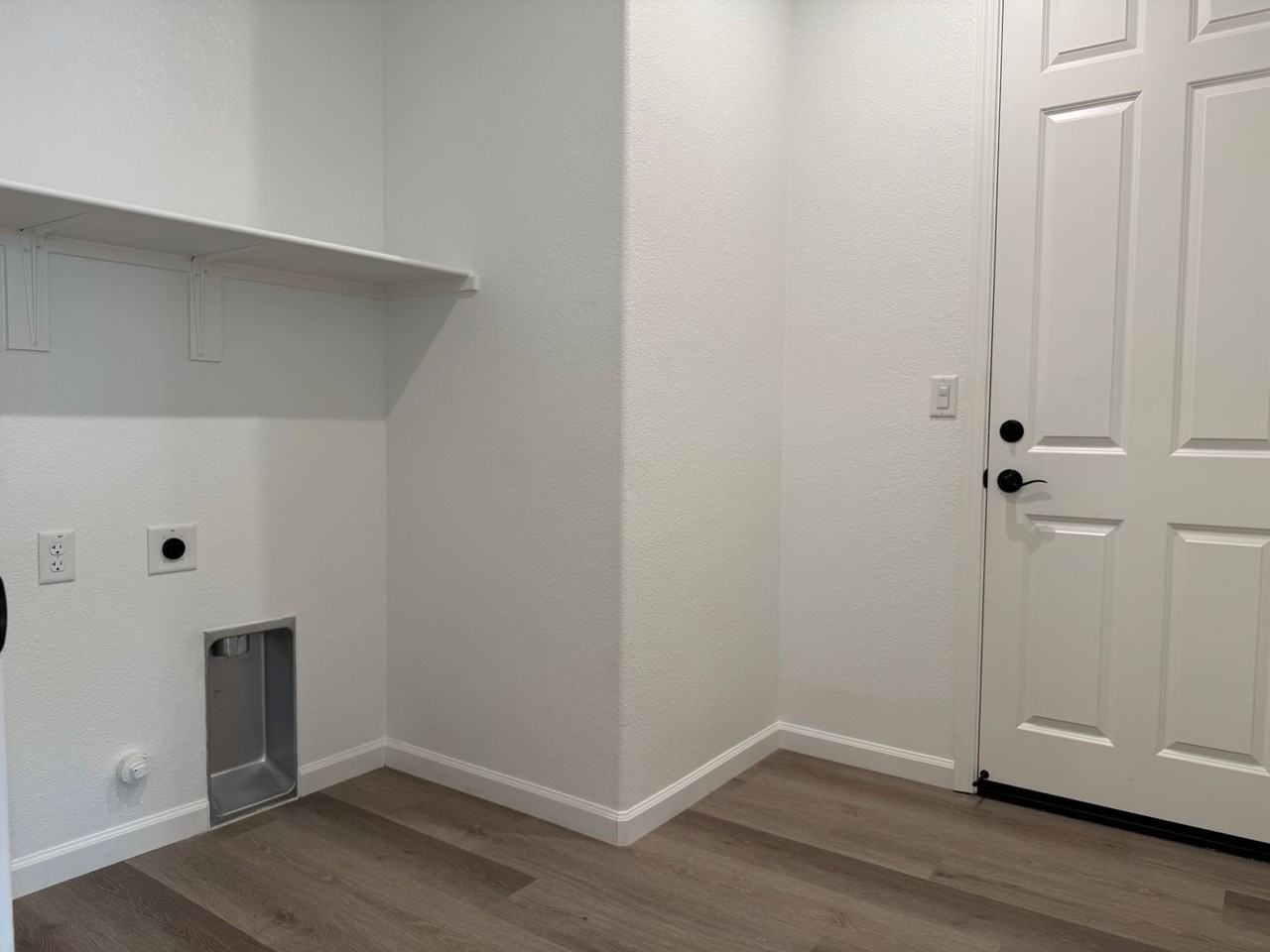3024 Red Canard Way - Photo 5 of 20