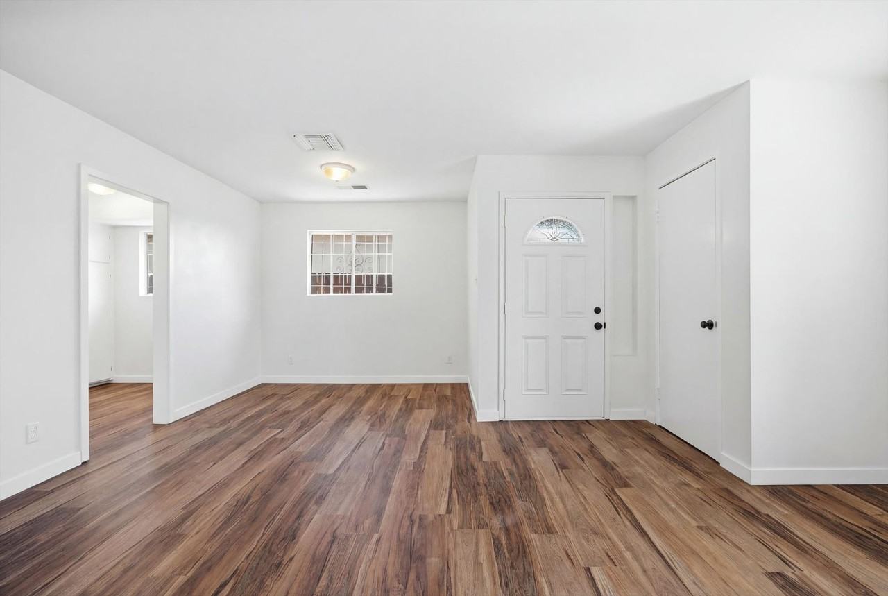 314 Monterey Street - Photo 3 of 31