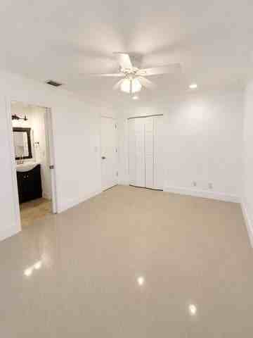 101 Southwest 3rd Avenue - Photo 7 of 8