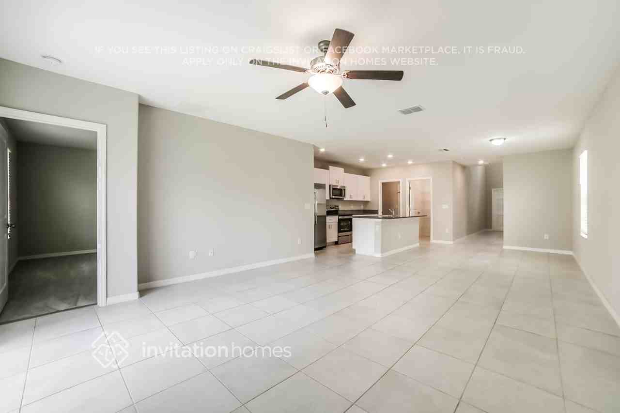 2190 Jungle Dr - Photo 6 of 18