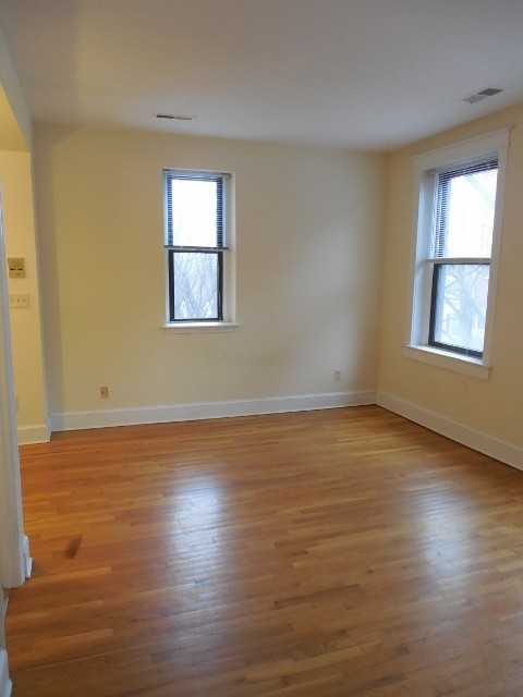 2001 Kalorama Road NW - Photo 3 of 27