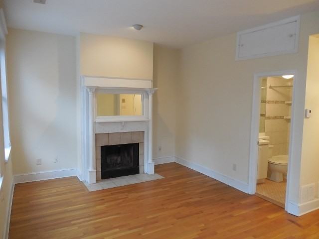 2001 Kalorama Road NW - Photo 5 of 27