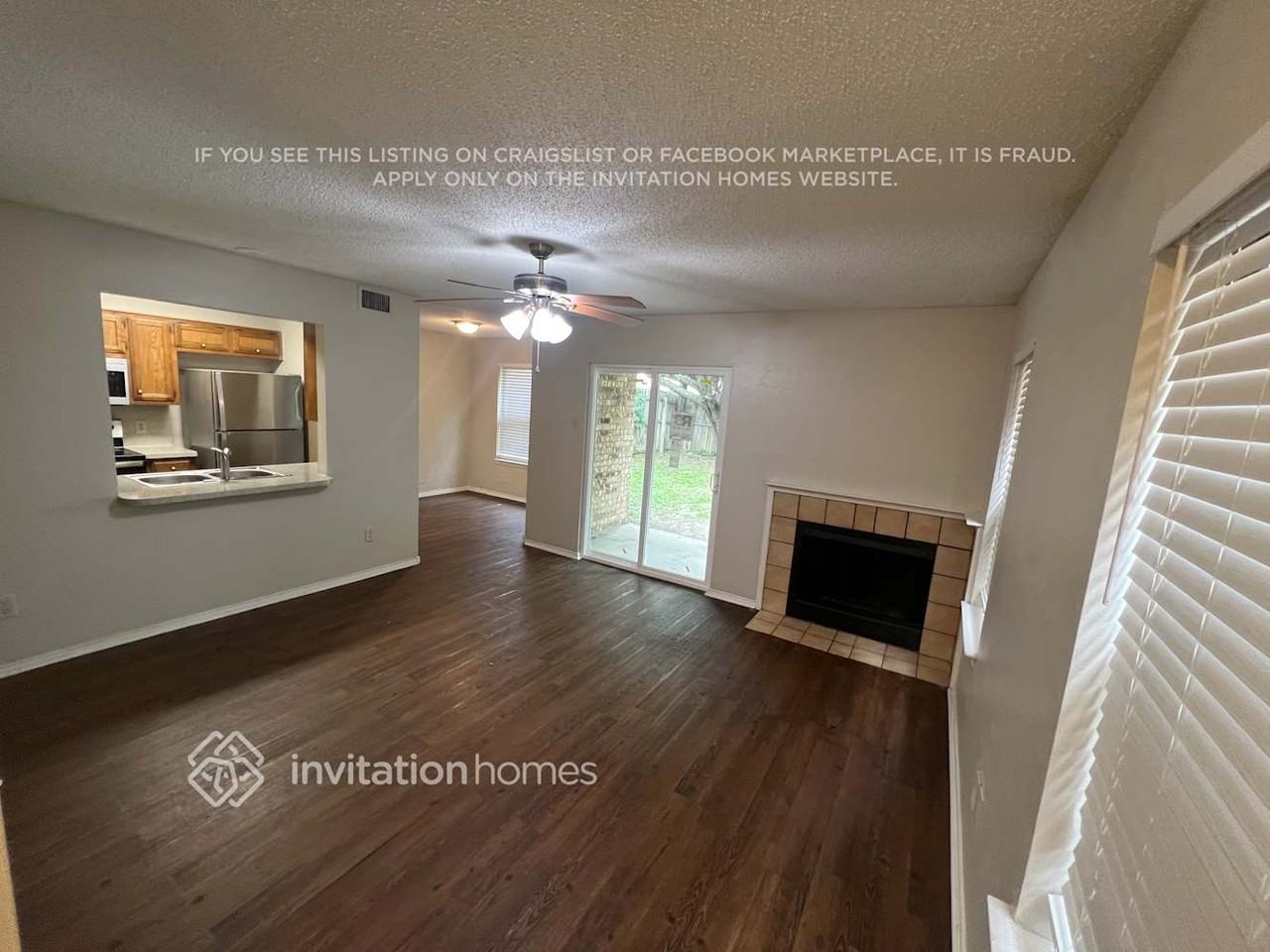 1562 Sunset Village Dr - Photo 2 of 11