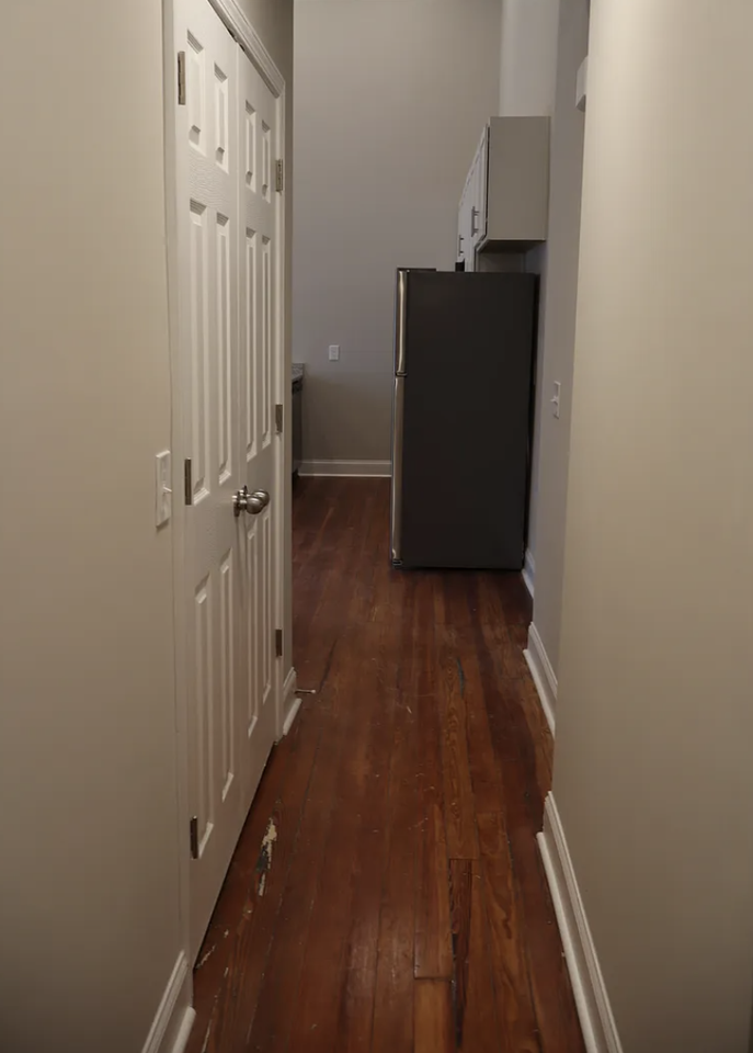 127 South Wayne Street - Photo 4 of 50