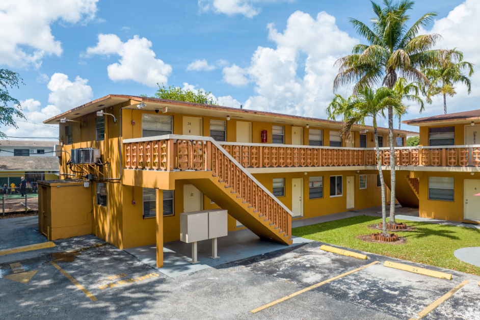 Buena Ventura Investments, LLC - Photo 5 of 11