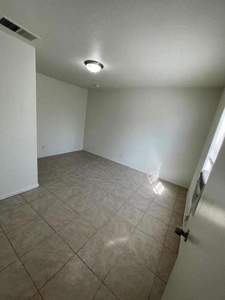 1718 Jefferson Street - Photo 6 of 6