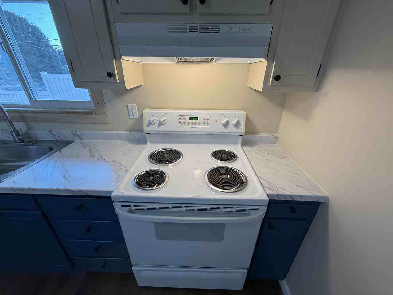 8146 S. Pioneer St. - BB - Photo 2 of 14