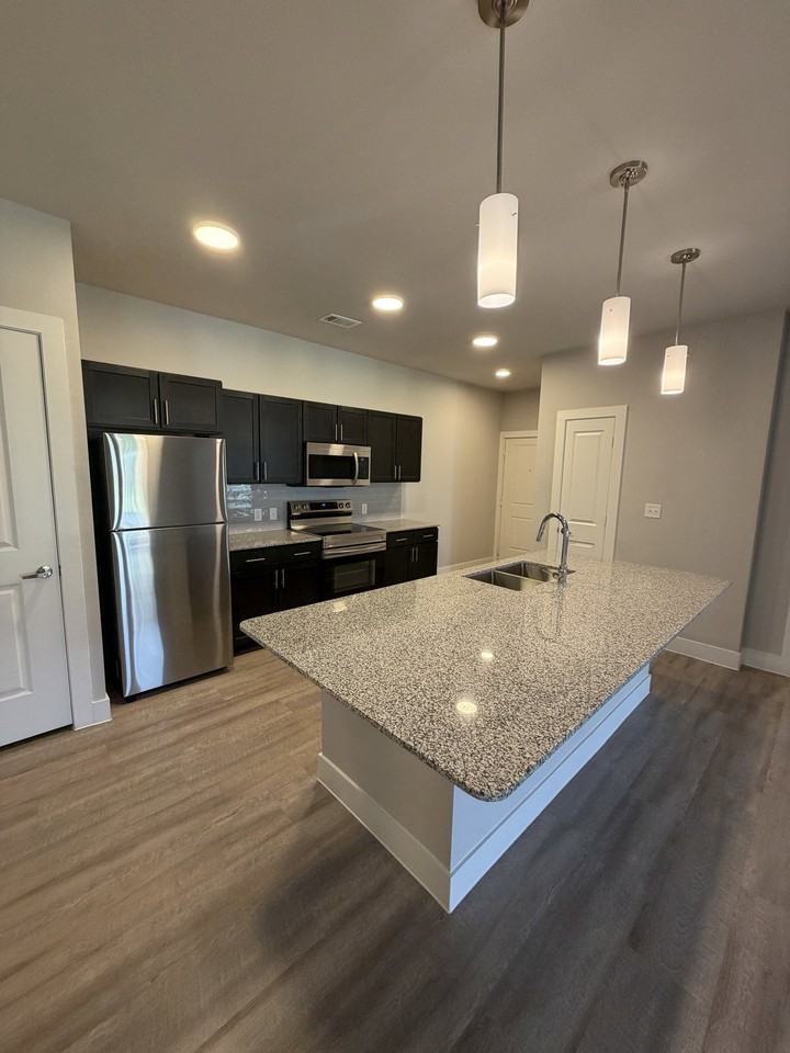 11325 Fm 156 N #9107