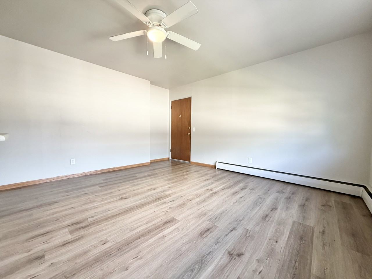 1705 Camus Lane - Photo 5 of 20