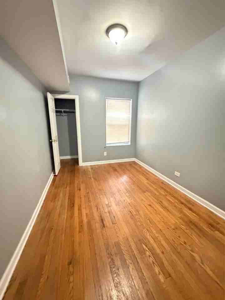 6920 South Vernon Avenue - Photo 7 of 11