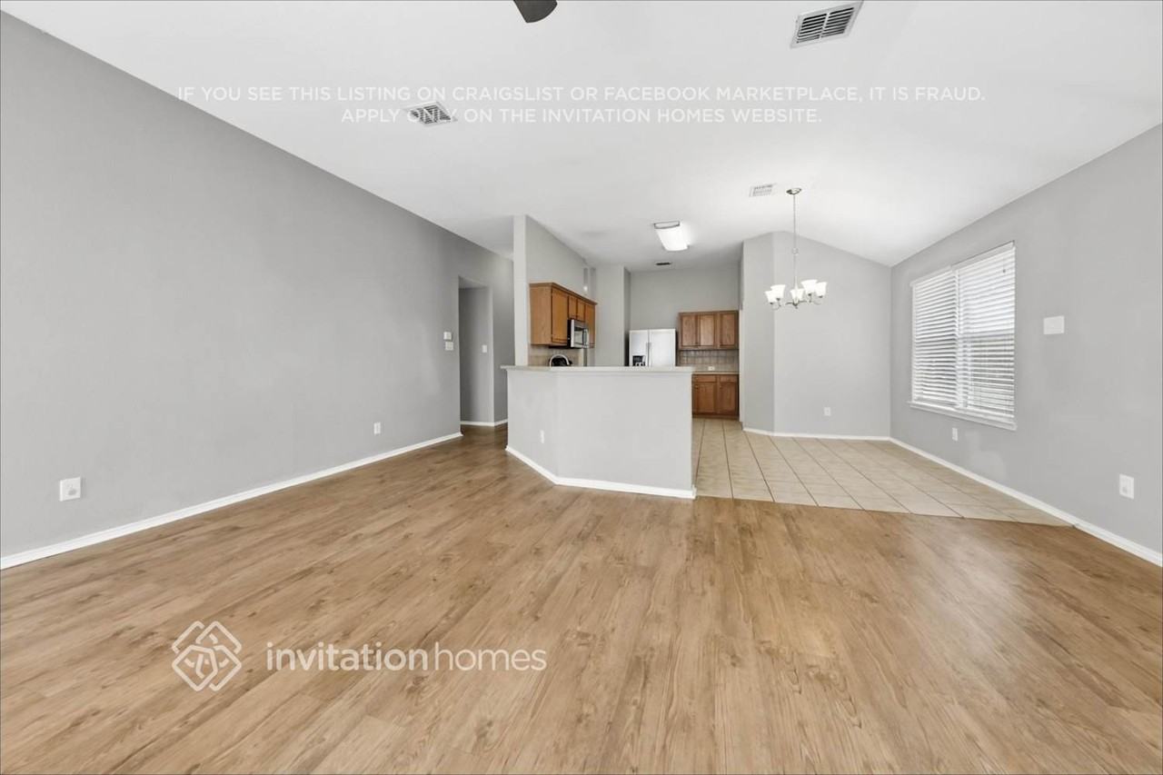 1416 Kingfisher Dr - Photo 7 of 20