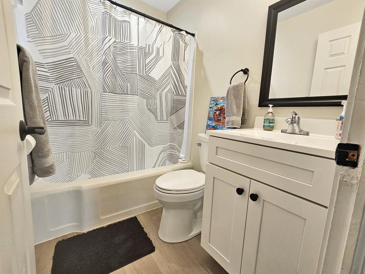 1852 Cedar Avenue - Photo 3 of 18