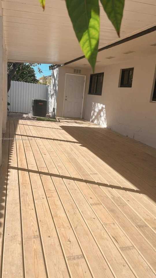 11050 Sw 5th St #11056 - Photo 3 of 5