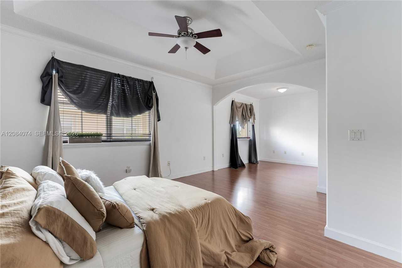 3119 Nw 101st Pl #3119 - Photo 3 of 5