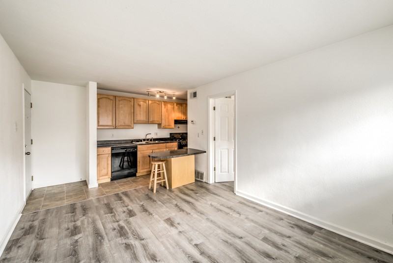 3850 Park Avenue - Photo 2 of 29
