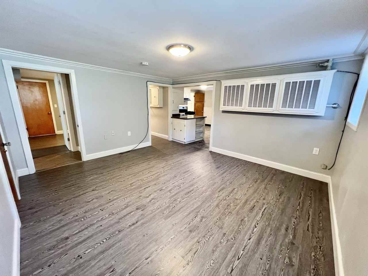 72 Lyman Street - Photo 4 of 25