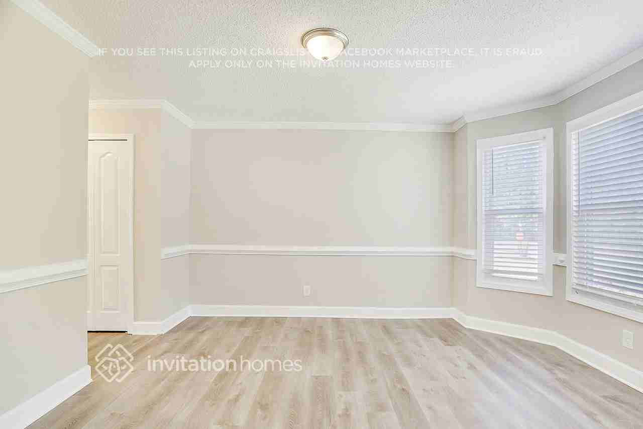 1001 Kirsten Ct - Photo 4 of 28