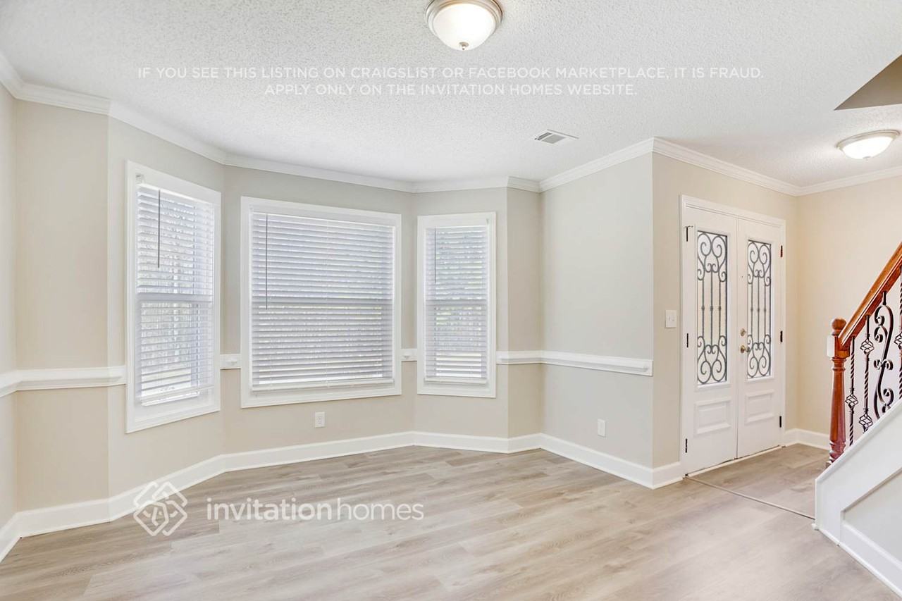 1001 Kirsten Ct - Photo 5 of 28