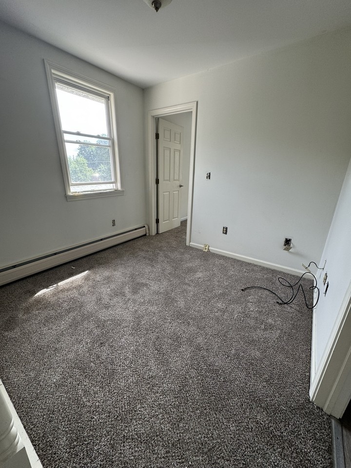 240 State Street - Photo 2 of 16
