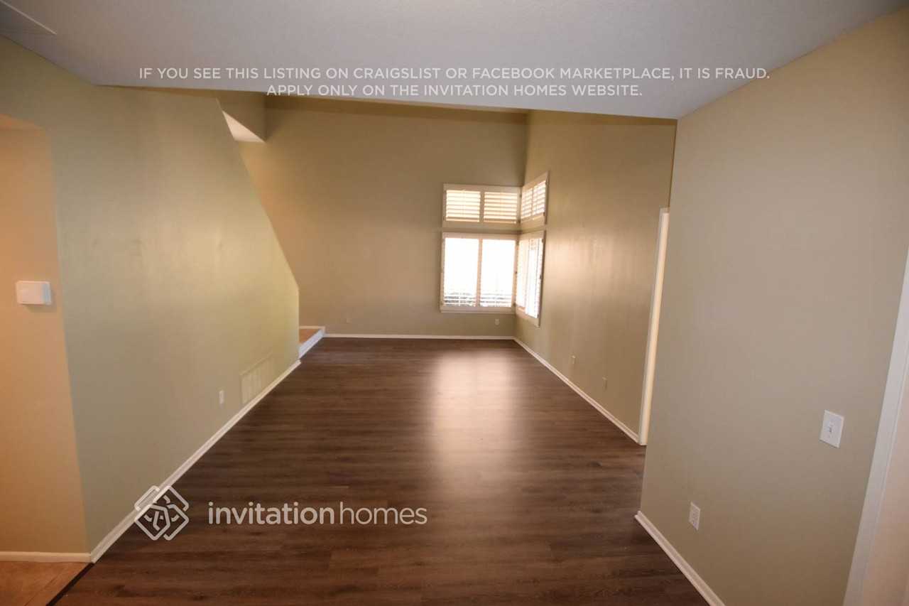 7333 Greenhaven Ave - Photo 3 of 13