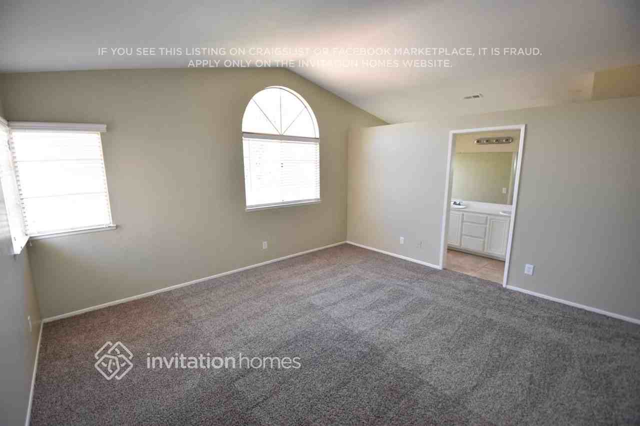 7333 Greenhaven Ave - Photo 5 of 13
