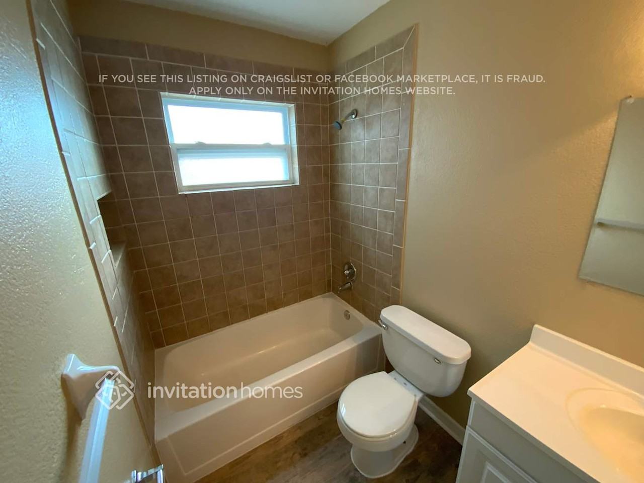 1752 E Groveleaf Ave - Photo 6 of 8