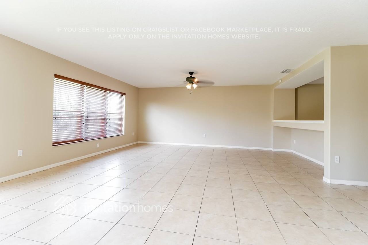 19542 Timberbluff Dr - Photo 4 of 6