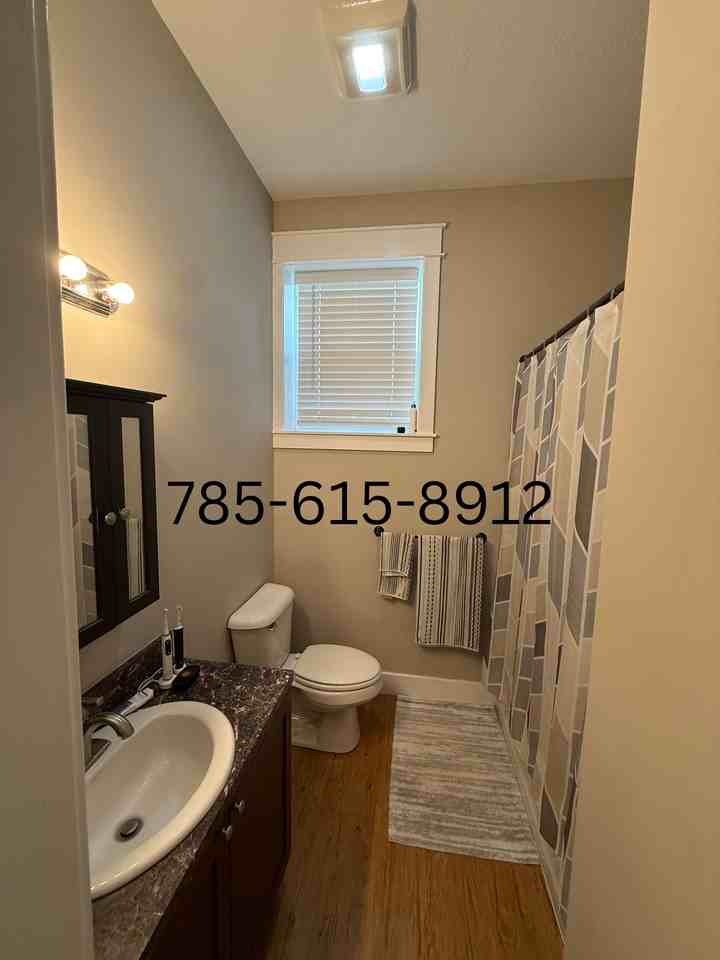 415 "A" S. Oak St. - Photo 6 of 6