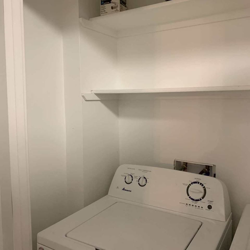 415 "B" S. Oak St. - Photo 4 of 6
