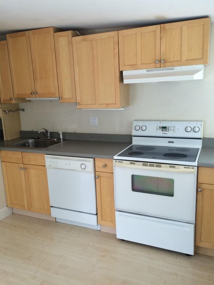 701 Pearl Street, #5 - Photo 5 of 33