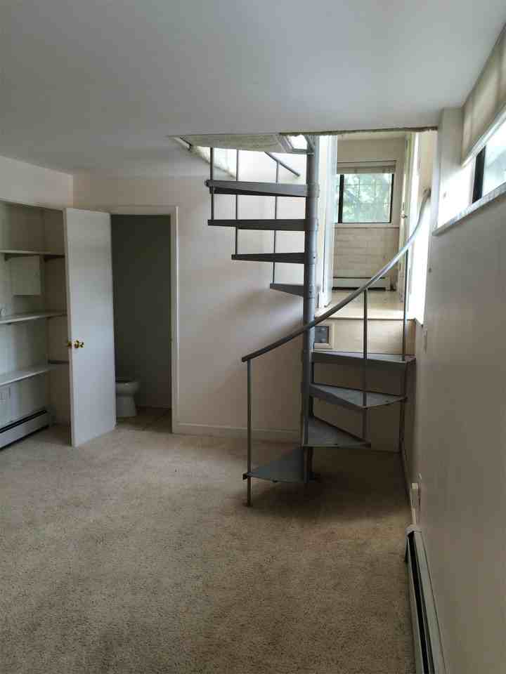 701 Pearl Street, #5 - Photo 7 of 33