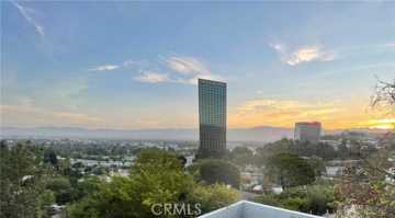 featured image of 3915 Fredonia Dr