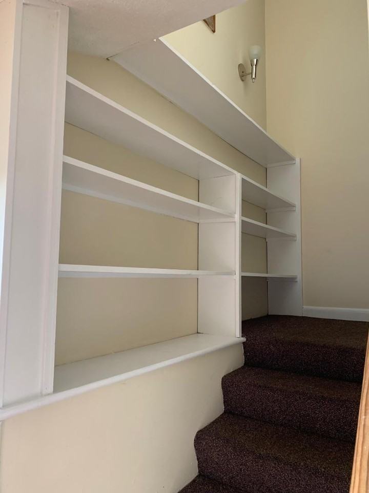 426 Colchester Avenue - Photo 6 of 9