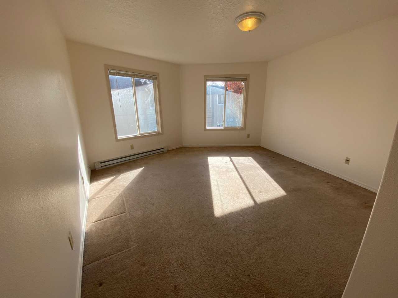 Madrona Place Apts - Photo 7 of 50