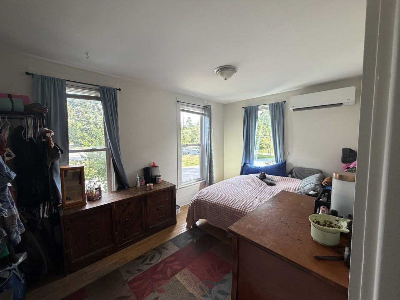 4 Bixby Hill - Photo 2 of 10
