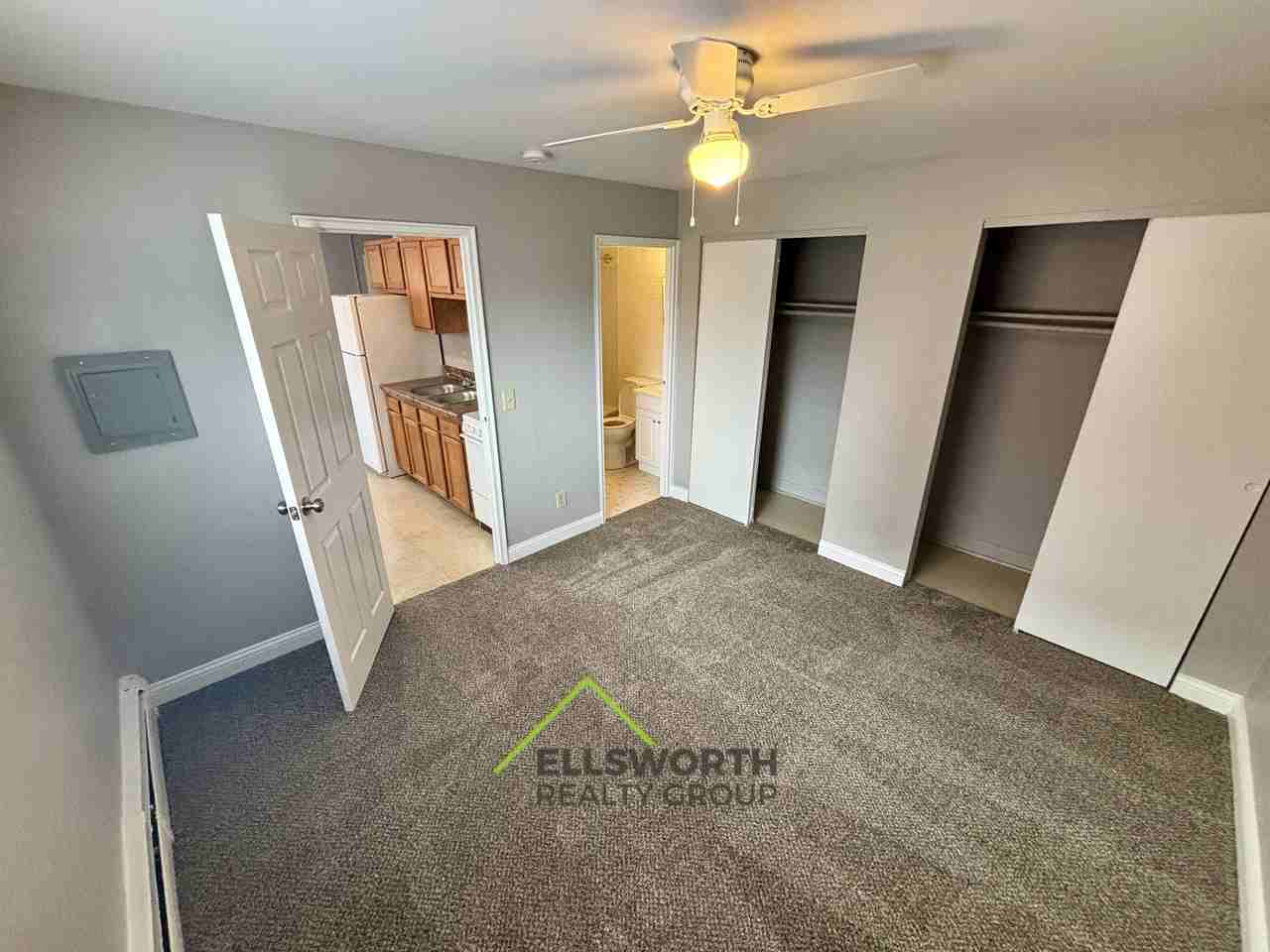 Lawn Ave-2216 - Photo 3 of 6