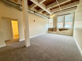 featured image of 1320 5th Ave