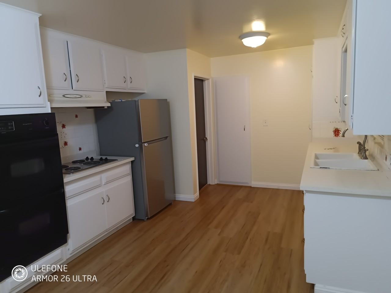 4256 Walnut St - Photo 4 of 23