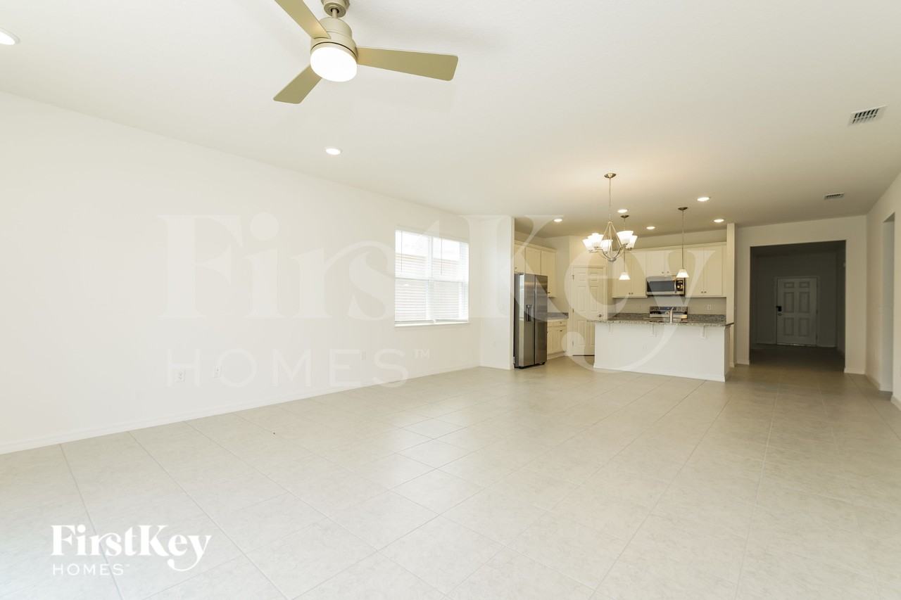 1259 Ponca Rd - Photo 2 of 21