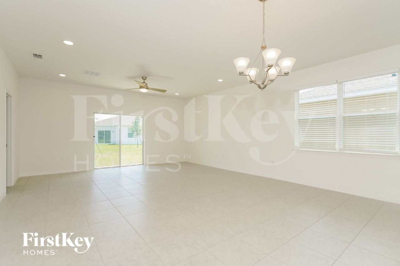 1259 Ponca Rd - Photo 4 of 21