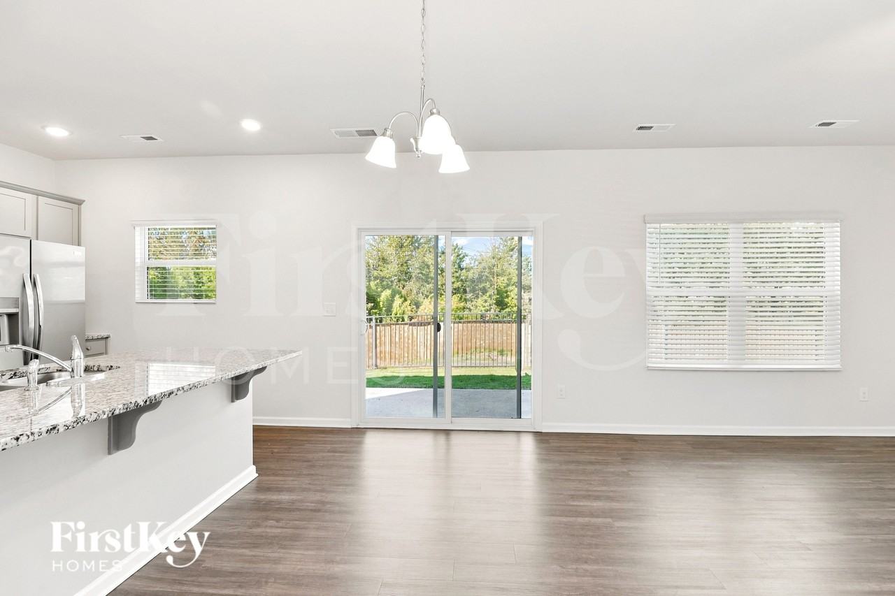 5435 Cobblestone Glen Dr - Photo 4 of 16