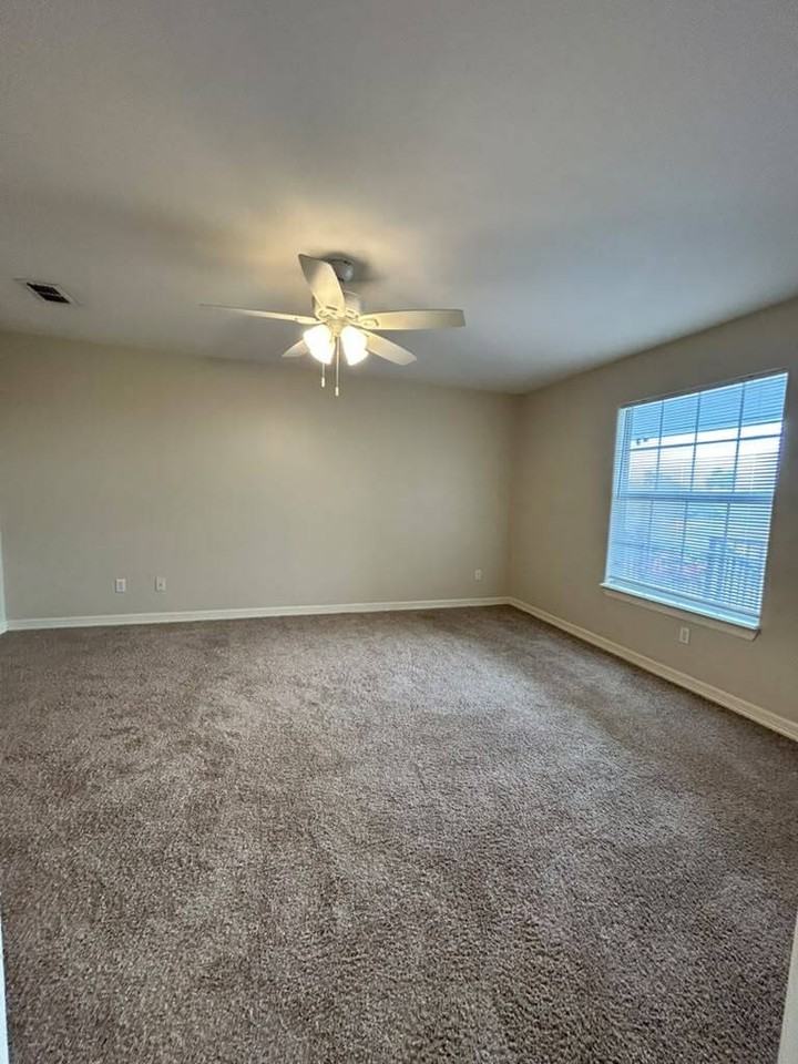 St. Antimo Apartments - Photo 6 of 50