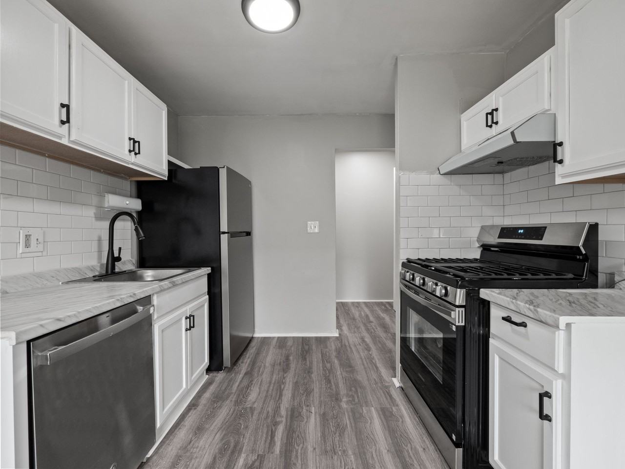 Goddard Estates - Photo 5 of 24