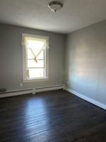 featured image of 669 E Main St