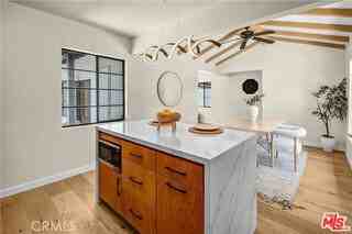 4038 Denny Ave - Photo 6 of 8