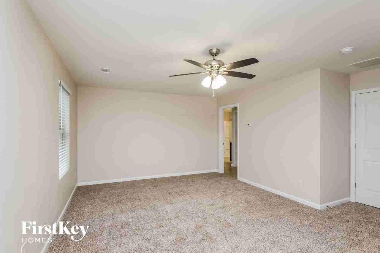 3106 Silver Dale Ln - Photo 7 of 15
