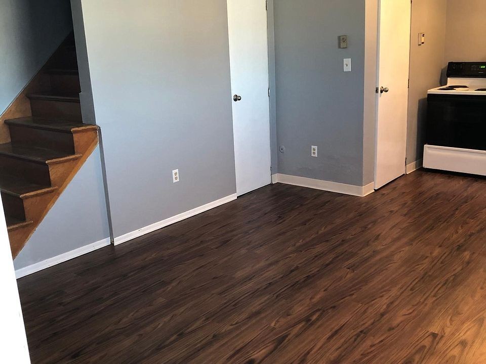1034 Lilac Street - Photo 2 of 6
